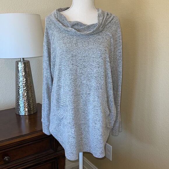 Torrid Super Soft Plush Cowl Neck Raglan Tunic Sweatshirt Pullover 0X - Picture 2 of 4